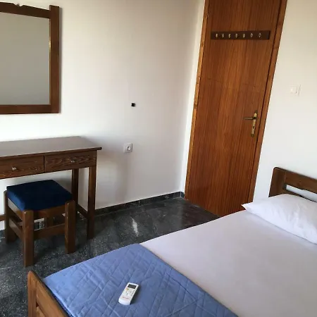Lefkadi By The Sea Apartment *