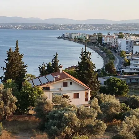 Apartment Lefkadi By The Sea