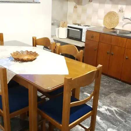 Apartment Lefkadi By The Sea Chalkida